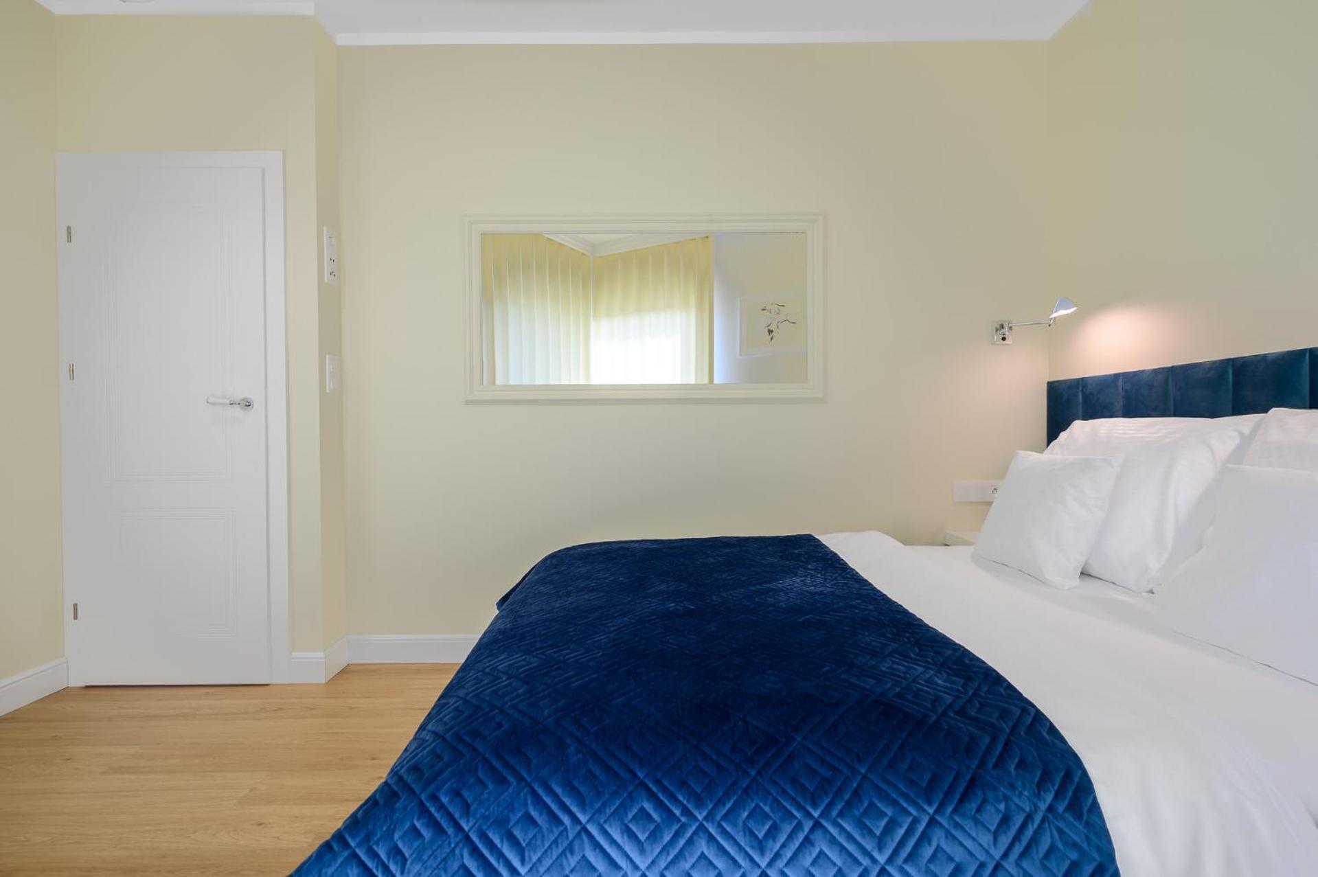 Navango Apartament Z Widokiem Na Morze Гонски Экстерьер фото